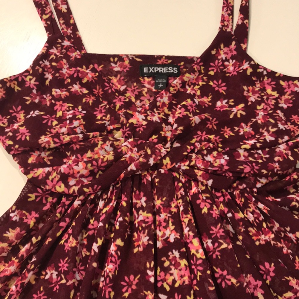 Express Tank Top - Picture 3 of 8